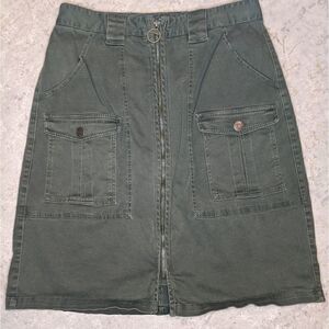 L.O.G.G army green skirt sz. 8